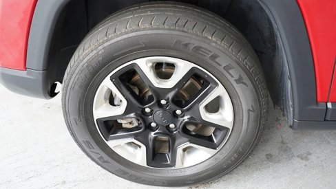 Used 2018 Jeep Compass Trailhawk image 29
