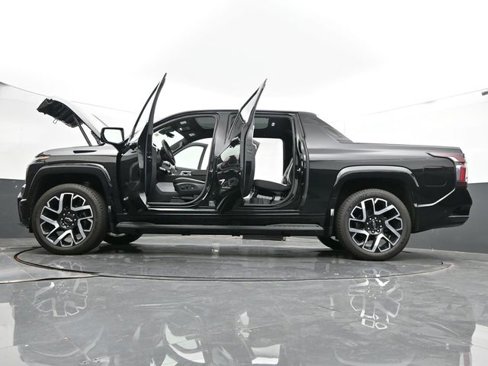 New 2025 Chevrolet Silverado EV RST image 67