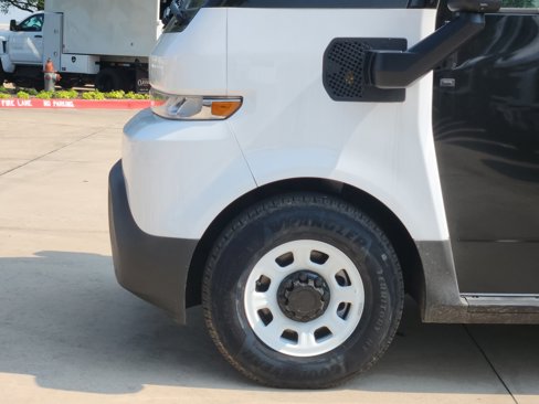 New 2025 Chevrolet Brightdrop 400 image 16