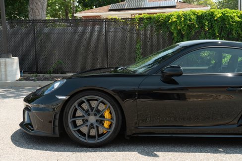 Used 2020 Porsche 718 Cayman GT4 image 17