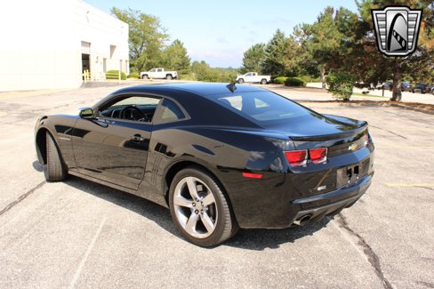Used 2011 Chevrolet Camaro SS w/ RS Package image 4