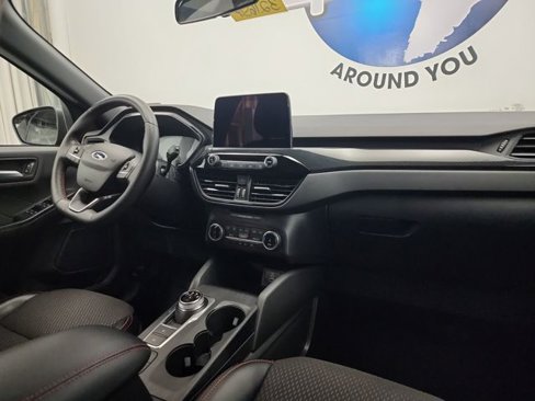Used 2024 Ford Escape ST-Line image 23