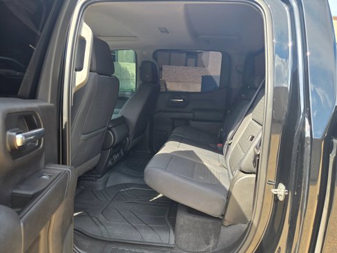 Used 2019 Chevrolet Silverado 1500 LT w/ Texas Edition image 18