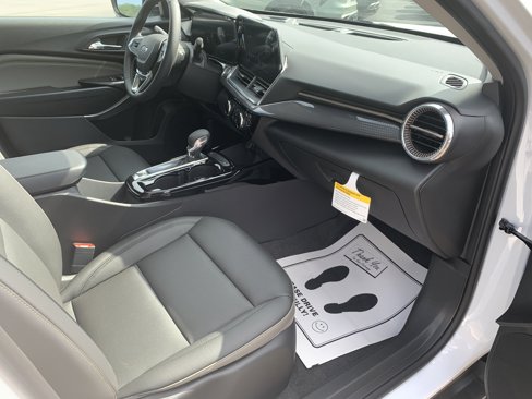 New 2026 Chevrolet Trax ACTIV w/ Driver Confidence Package image 22