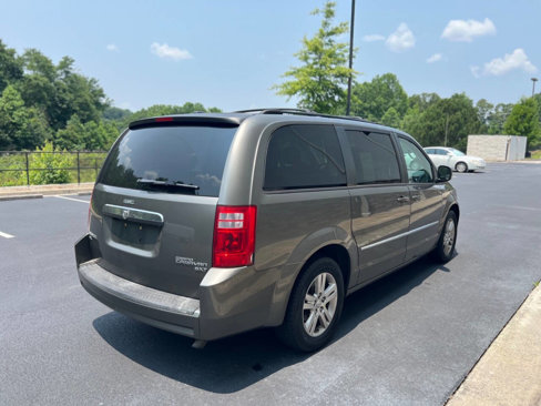 Used 2010 Dodge Grand Caravan Crew w/ Entertainment Group 2 image 24