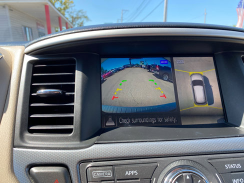 Used 2020 Nissan Pathfinder SL image 27