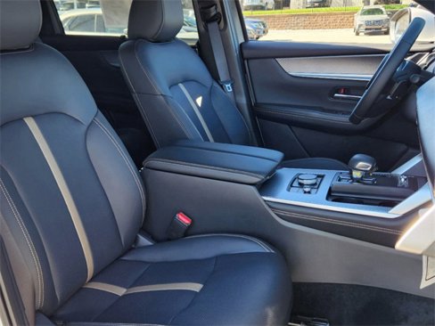 New 2025 MAZDA CX-90 Plug-In Hybrid w/ Premium Plus image 19