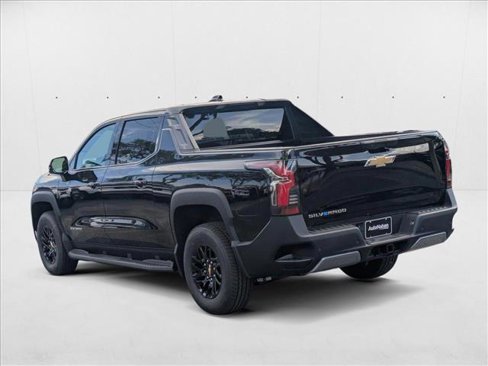 New 2026 Chevrolet Silverado EV LT image 6