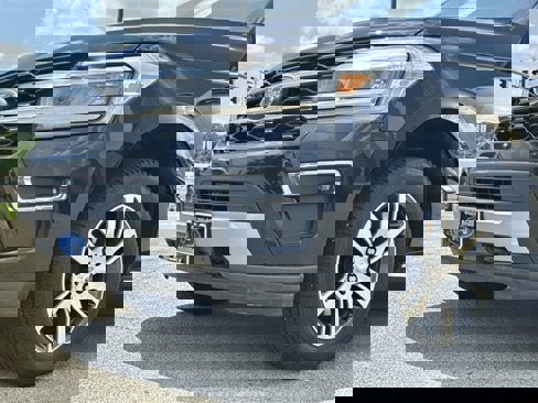 Used 2022 Ford Expedition Max Limited image 9