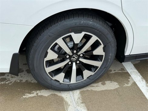 New 2026 Honda Odyssey EX-L image 4
