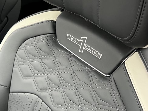 New 2025 Bentley Flying Spur Plug-In Hybrid image 45
