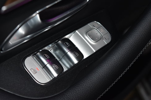 New 2026 Mercedes-Benz GLS 450 4MATIC image 5
