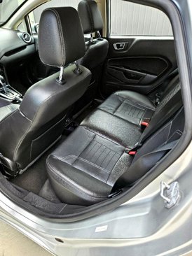 Used 2016 Ford Fiesta Titanium image 10