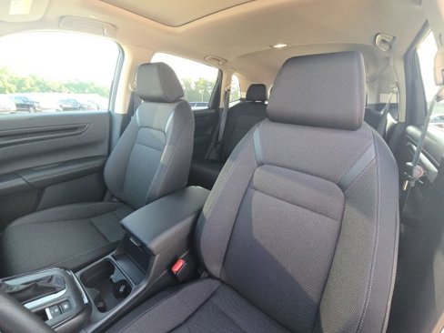 Used 2025 Honda CR-V EX image 19