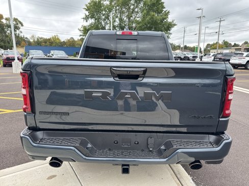 New 2026 RAM 1500 4x4 Crew Cab image 7