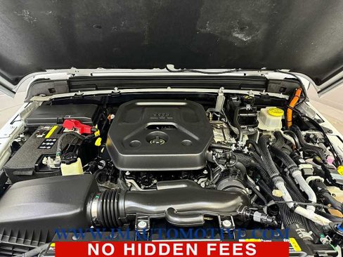 Used 2023 Jeep Wrangler Sahara image 10