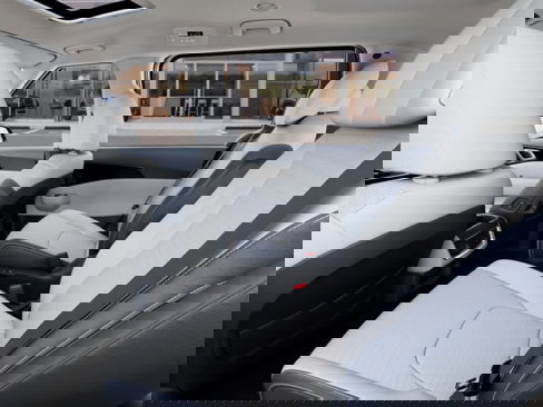 New 2026 Kia Carnival SX Prestige image 18