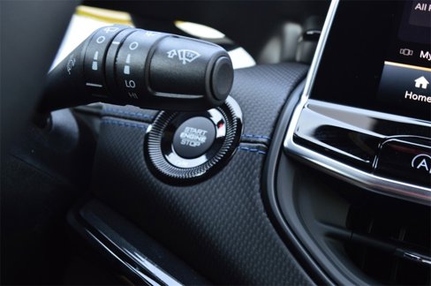 New 2026 Jeep Compass Latitude image 19