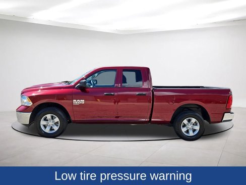 Used 2024 RAM 1500 Classic SLT image 4