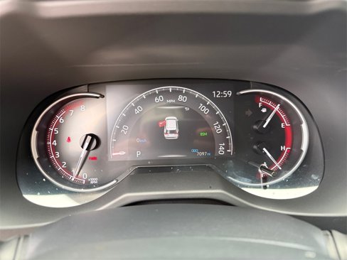 Used 2024 Toyota RAV4 XLE image 29