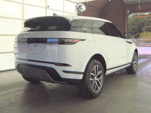 Used 2025 Land Rover Range Rover Evoque S image 8