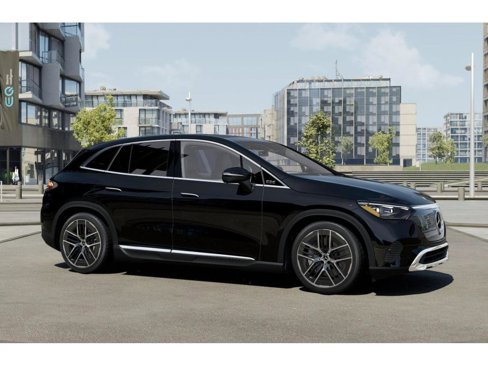 New 2026 Mercedes-Benz EQE 320 4MATIC SUV image 13