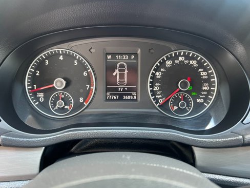 Used 2014 Volkswagen Passat 1.8T SE image 25