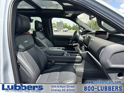 New 2025 Ford Expedition Max Platinum w/ Stealth Appearance Package image 24
