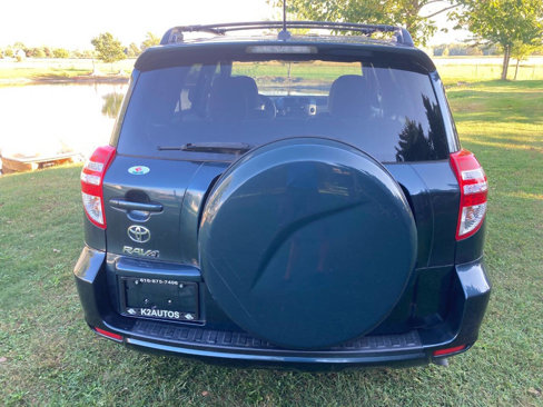 Used 2012 Toyota RAV4 FWD V6 image 9