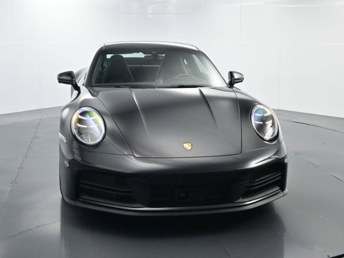 Certified 2025 Porsche 911 Carrera w/ Premium Package image 17