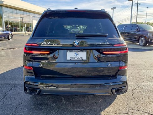 New 2026 BMW X7 xDrive40i w/ Executive Package image 4