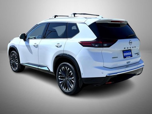 New 2026 Nissan Rogue Platinum image 8