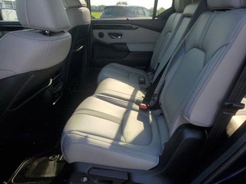 Used 2025 Honda Pilot EX-L image 22