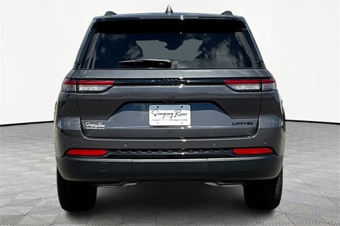 New 2025 Jeep Grand Cherokee Limited image 4