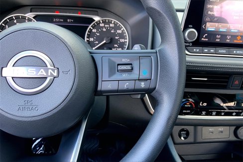 Certified 2024 Nissan Rogue SV image 22