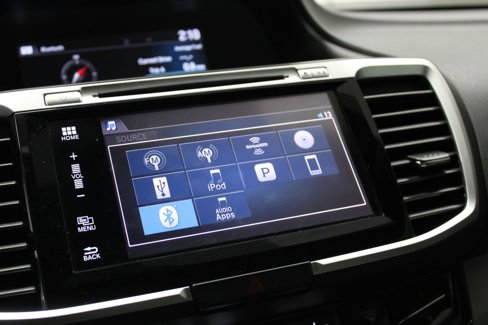 Used 2017 Honda Accord EX-L image 37