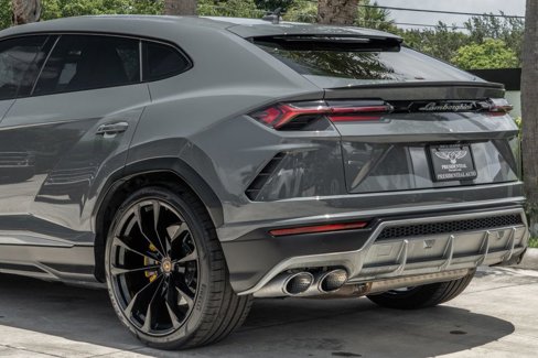 Used 2022 Lamborghini Urus image 5