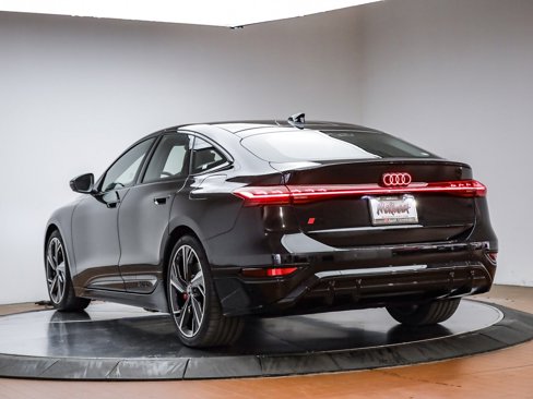 New 2025 Audi S6 e-tron Prestige image 10