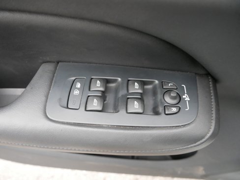 Certified 2024 Volvo S60 B5 Plus image 15