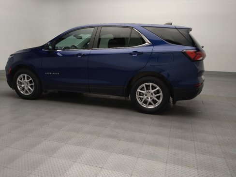 Used 2023 Chevrolet Equinox LT w/ LPO, Floor Liner Package image 3