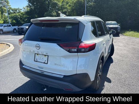 Used 2022 Nissan Rogue SV w/ SV Premium Package image 14