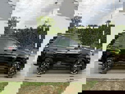 New 2025 Subaru Forester Limited image 2