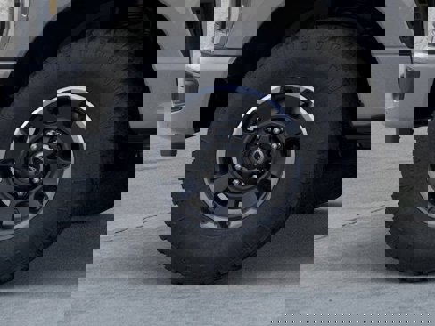 New 2025 Ford F250 Platinum w/ Tremor Off-Road Package image 19