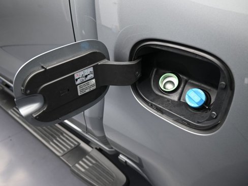 Used 2025 Chevrolet Silverado 1500 Custom Trail Boss w/ LPO, Dark Essentials Package image 38