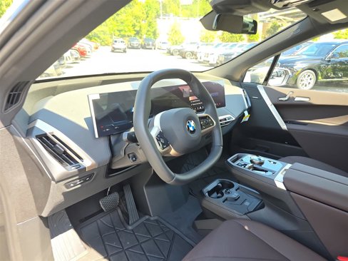 New 2026 BMW iX xDrive45 image 25