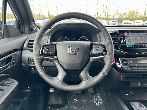 New 2026 Honda Ridgeline Black Edition image 13
