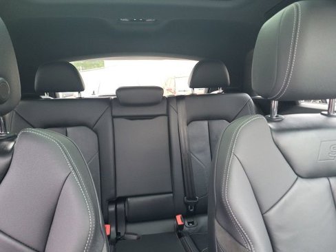 Used 2022 Audi Q3 2.0T Premium Plus image 6
