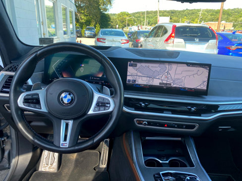 Used 2023 BMW X7 M60i w/ Executive Package image 26