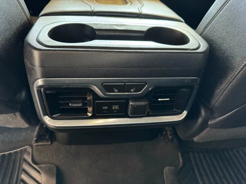 Used 2022 Chevrolet Silverado 3500 LTZ w/ LTZ Texas Edition image 22