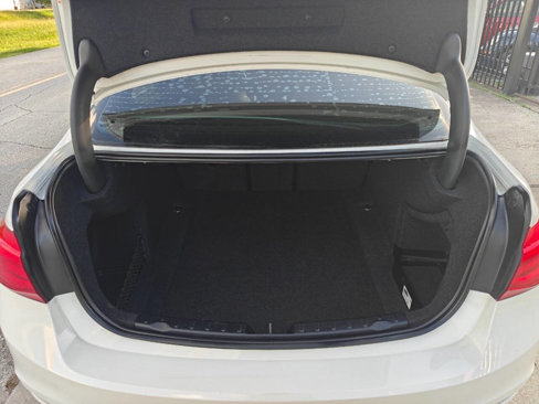 Used 2018 BMW 328d Sedan image 15